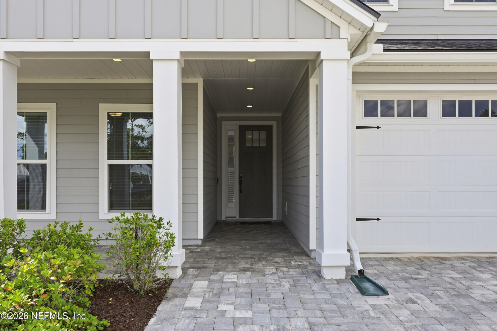 Property Photo: 85 Nightfall Court FL 32095