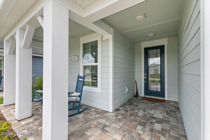 Property Photo:  94 Lone Cypress Way  FL 32092 