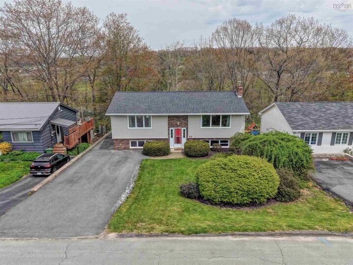 Property Photo: 23 Meadowview Drive NS B4A 2C3
