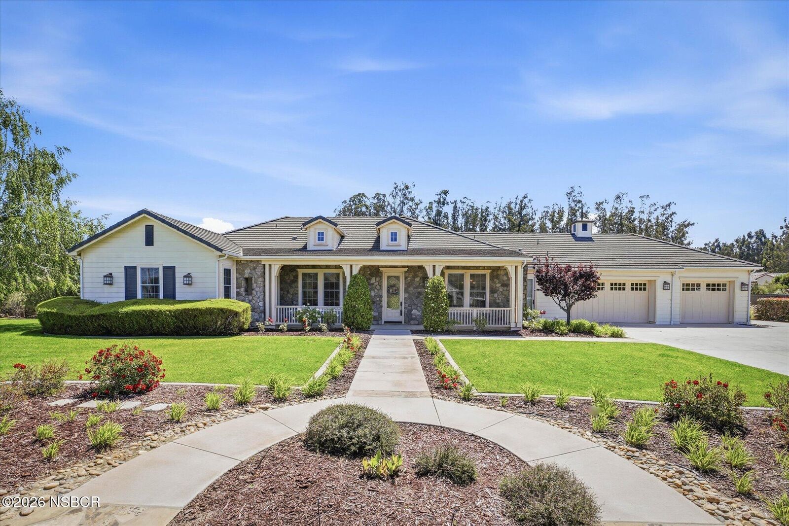Property Photo: 4618 Quarter Horse Trail CA 93455