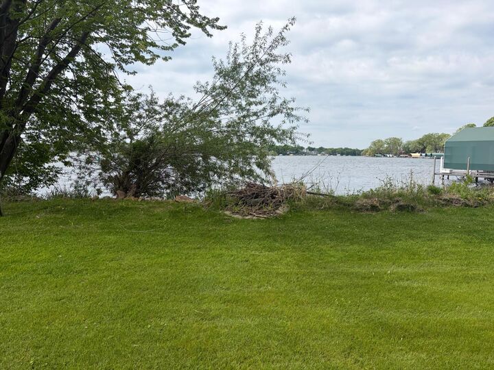 Property Photo:  4435 N Shore Drive  MN 55364 