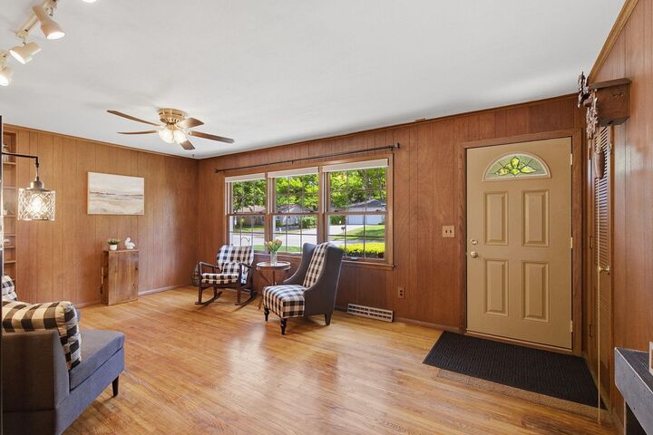 Property Photo:  39 Labore Avenue  MN 55117 