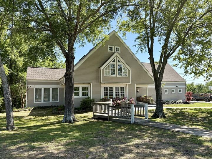 Property Photo:  2 Jennifer Lane  TX 75482 