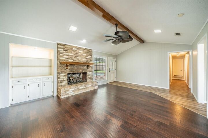 Property Photo:  1605 Brighton Drive  TX 75007 