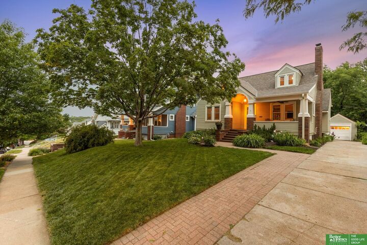 Property Photo:  4670 Pierce Street  NE 68106 