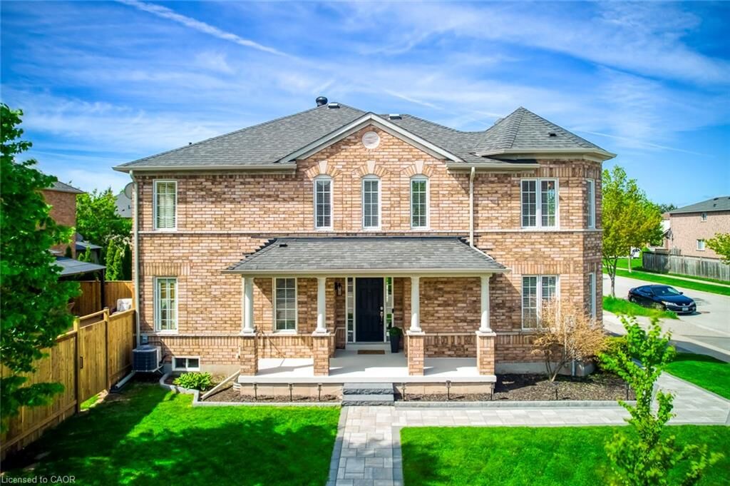 Property Photo:  5636 Emma Drive  ON L7L 6W7 