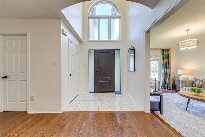 Property Photo:  5875 Fieldon Road  ON L5M 5K5 