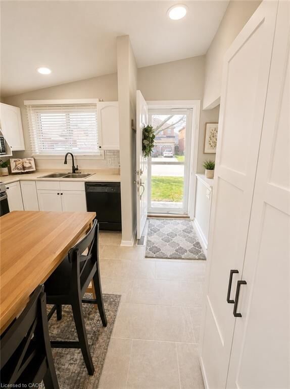 Property Photo: 241 Thorner Drive ON L8V 2M6