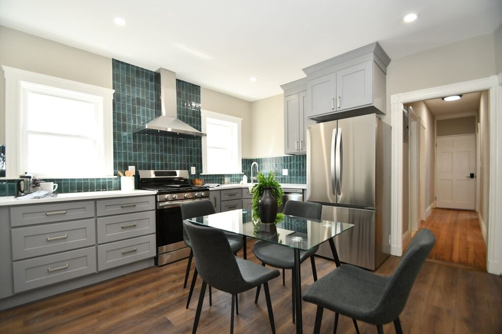 Property Photo: 18 Lyon 3 MA 02122
