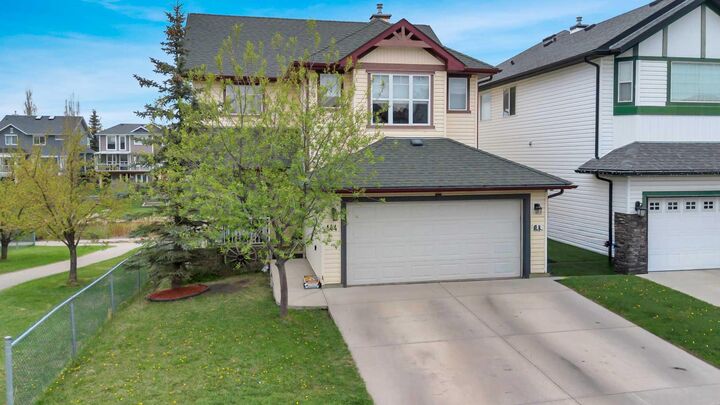 Property Photo: 144 Bayside Point SW AB T4B 2X3