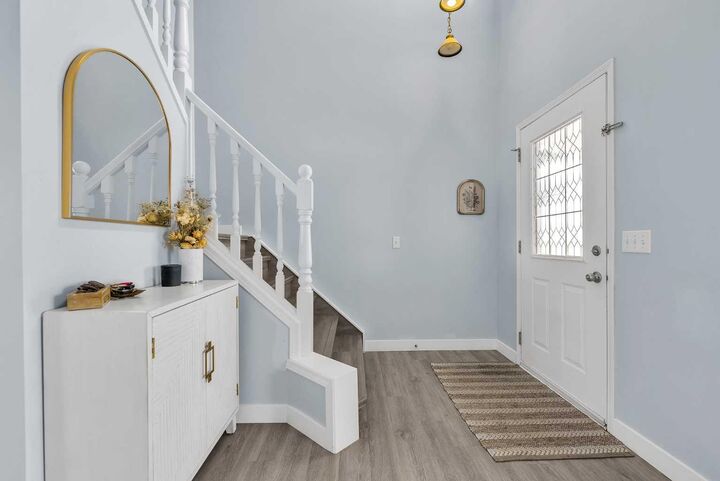 Property Photo:  159 Hidden Way NW  AB T3A 5S7 