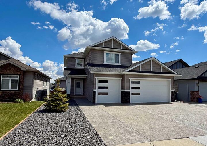 78 Lakes Estates Circle — photo 1