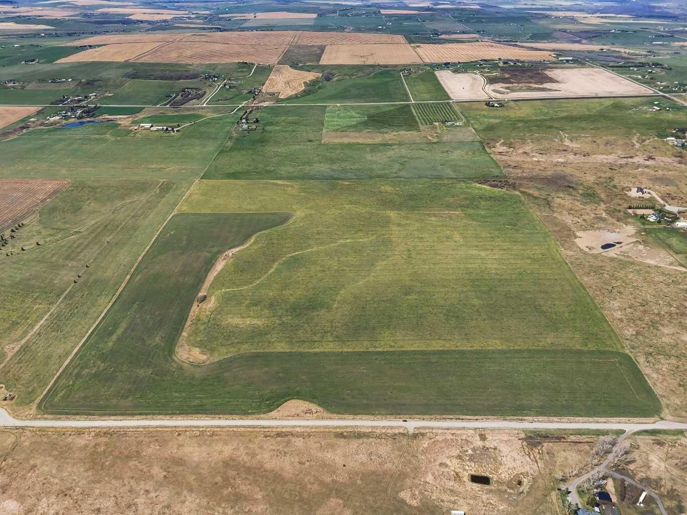 Property Photo: SE - 12- 20 - 1 W5 160 Acres AB T1S 6C5