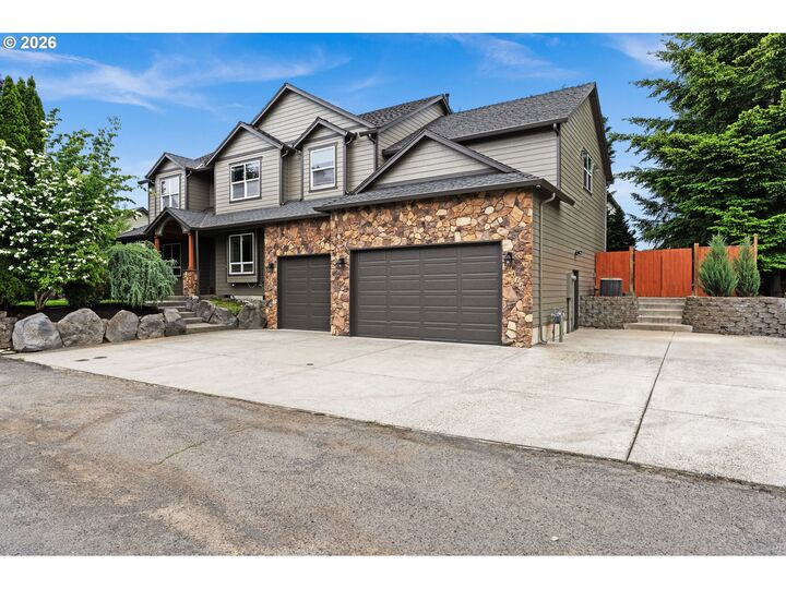 Property Photo: 1414 NW 113th St WA 98685
