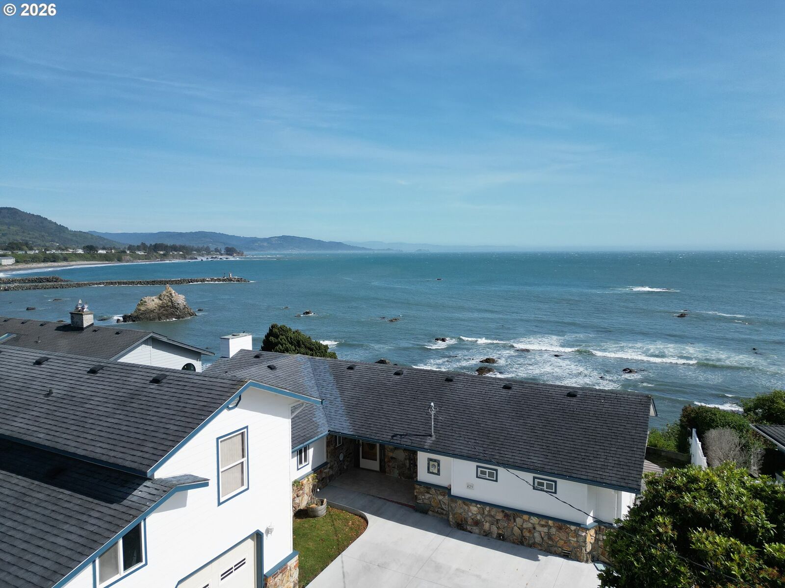 Property Photo: 429 Buena Vista Loop OR 97415