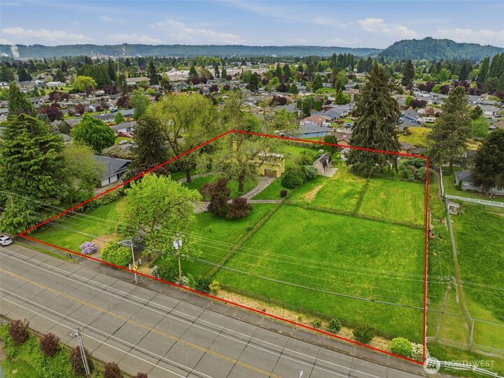 Property Photo:  2655  Pacific Way  WA 98632 