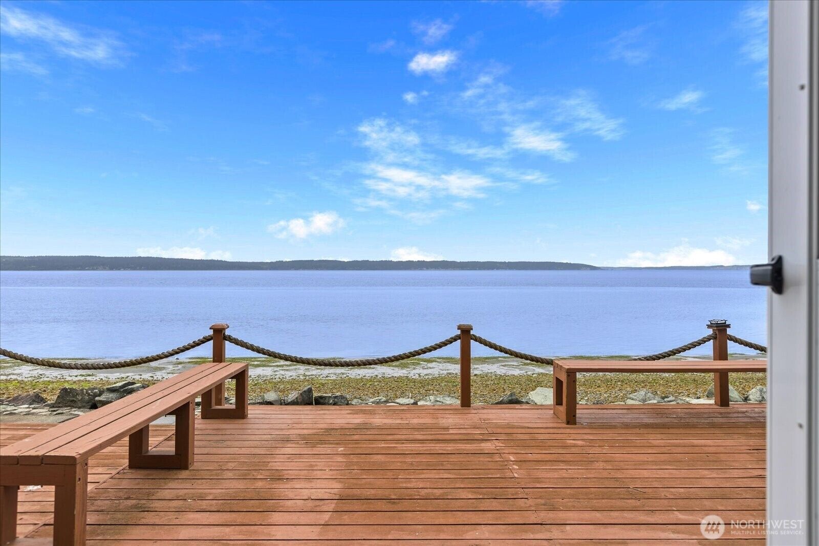 Property Photo: 1085 Rockaway Lane WA 98282
