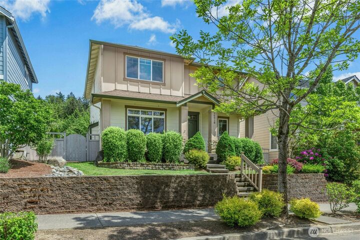 Property Photo:  16918  Woodside Drive SE  WA 98058 