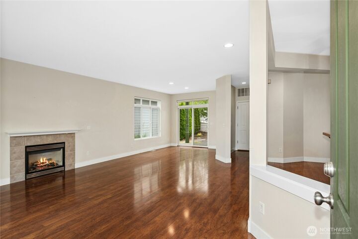 Property Photo: 16918 Woodside Drive SE WA 98058