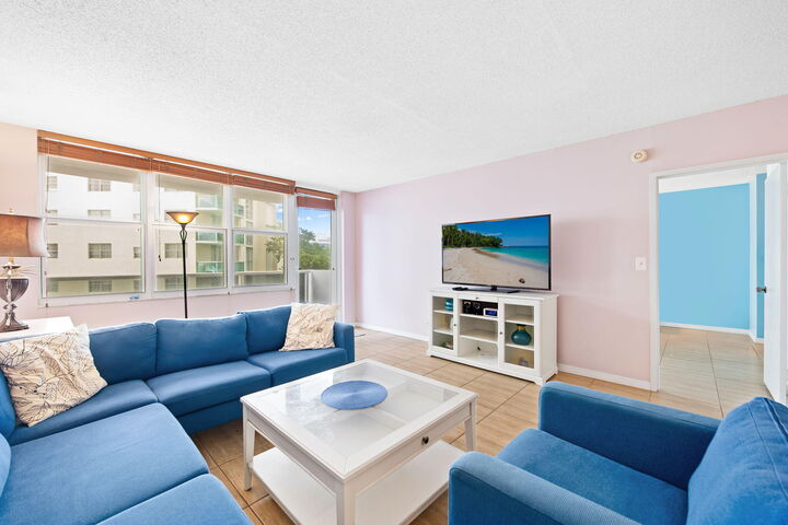 Property Photo:  3725 S Ocean Drive 420  FL 33019 