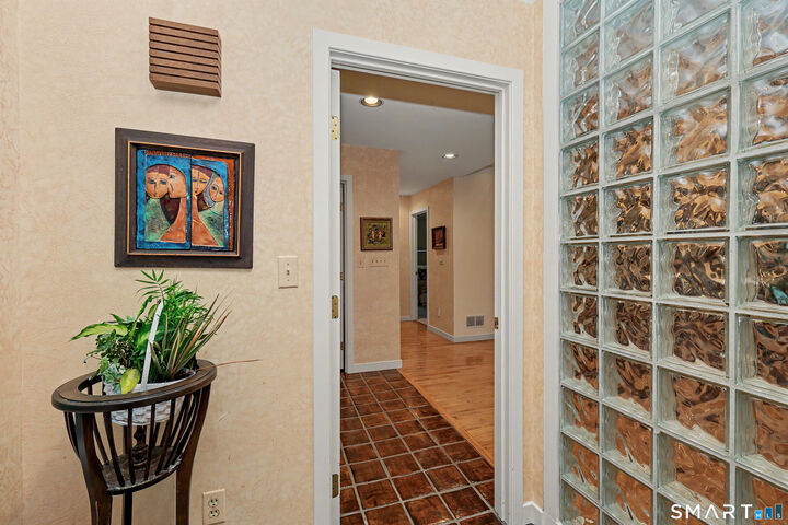 Property Photo:  110 Wedgewood Drive  CT 06612 