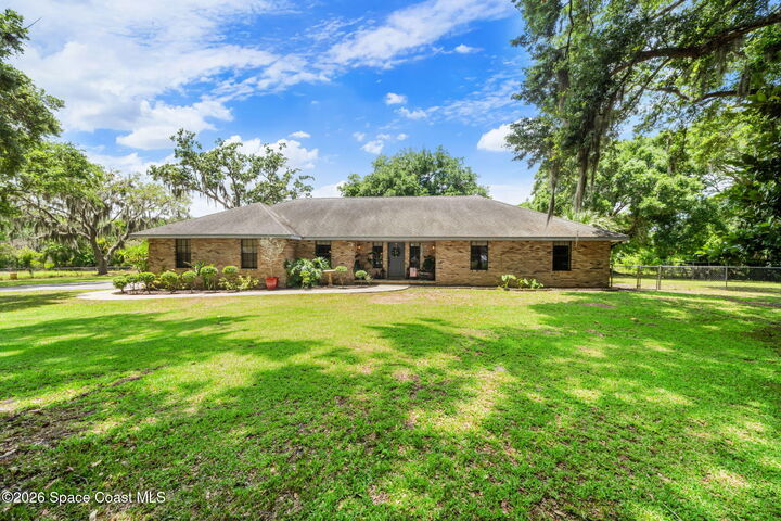 Property Photo:  3496 Parkland Street  FL 32796 
