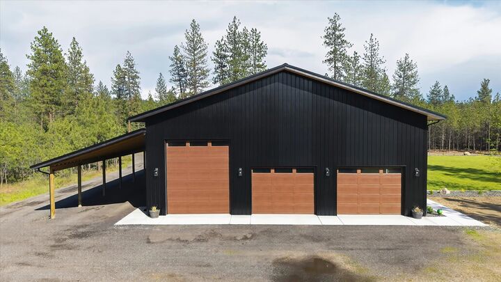Property Photo:  27422 N Hardesty Rd  WA 99003 