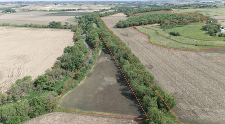 Property Photo:  124+/- Ac 305th  Street  IA 51551 