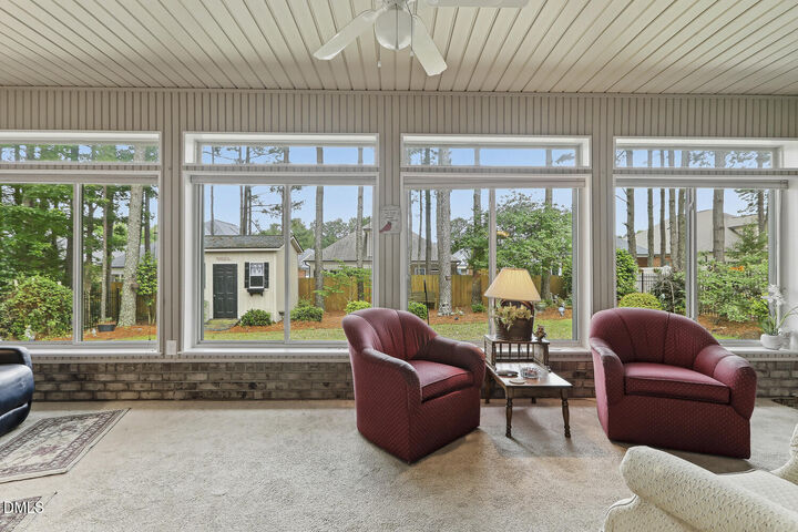 Property Photo:  522 Sippihaw Oaks Drive  NC 27526 