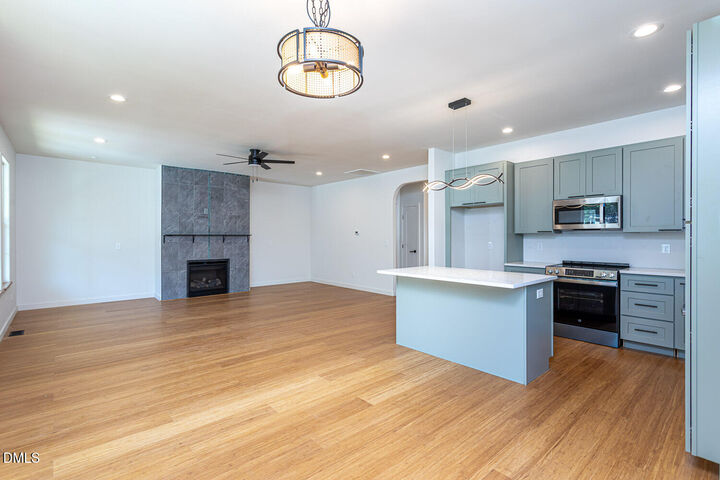 Property Photo:  1511 E Lane Street  NC 27610 