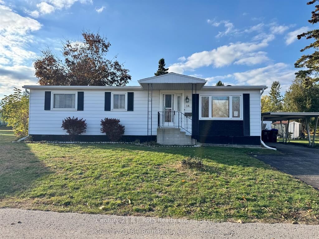 Property Photo: 14 Muir Drive ON L3V 0P9