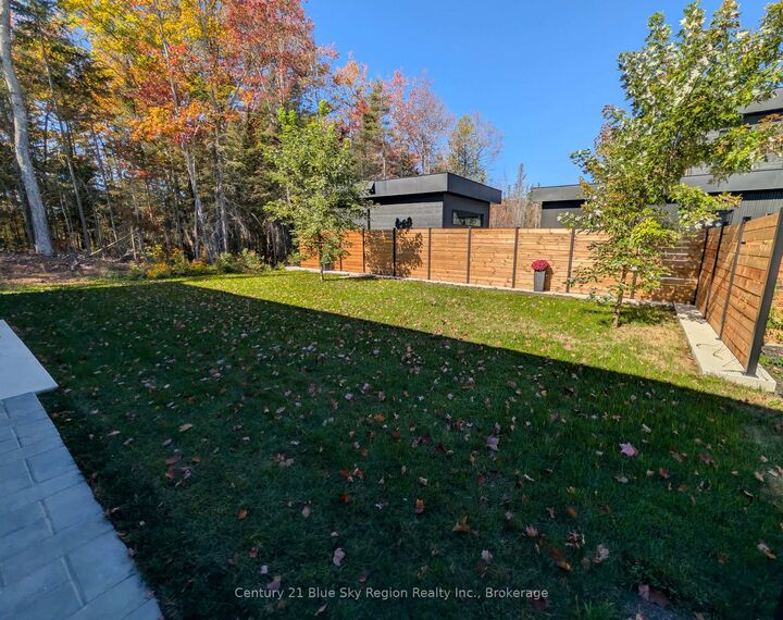 Property Photo: 160 Sugarbush Street ON P1C 1M8