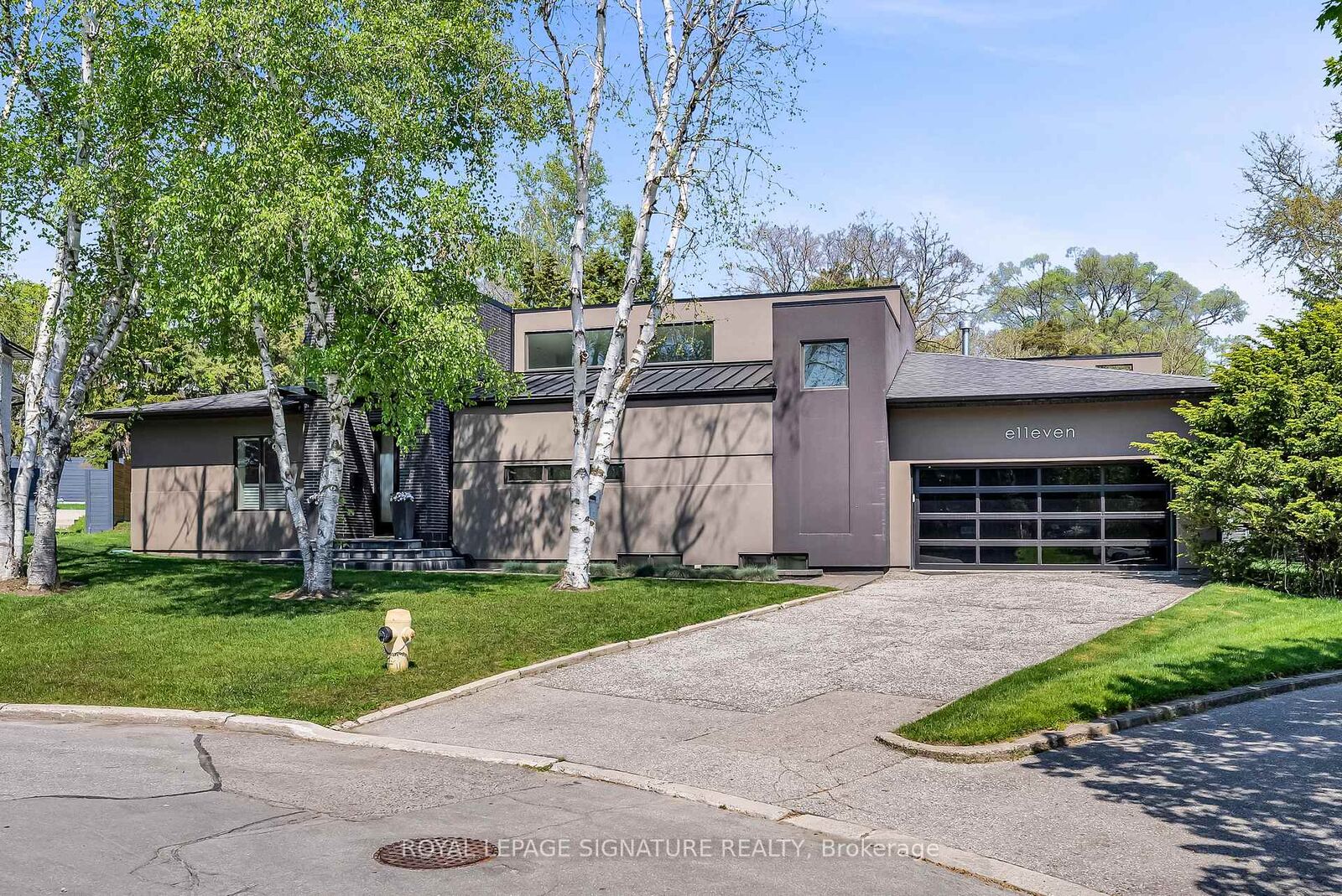 Property Photo: 11 Sandpiper Court ON M3A 3G7