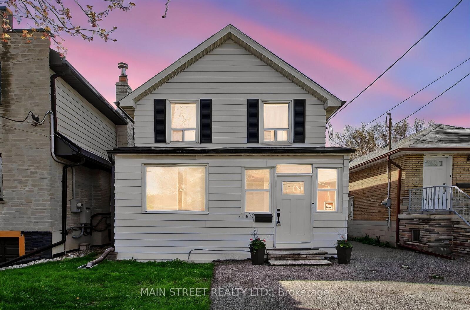 Property Photo: 19 Macdonald Street ON M8V 1Y3