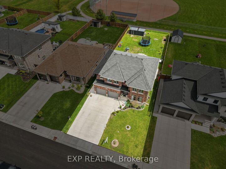 Property Photo: 211 Leitch Street ON N0L 1J0