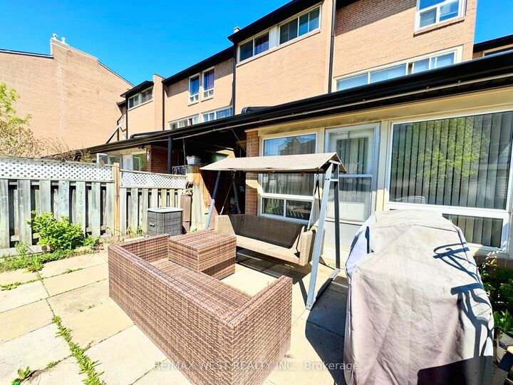 260 John Garland Boulevard 234 — photo 1