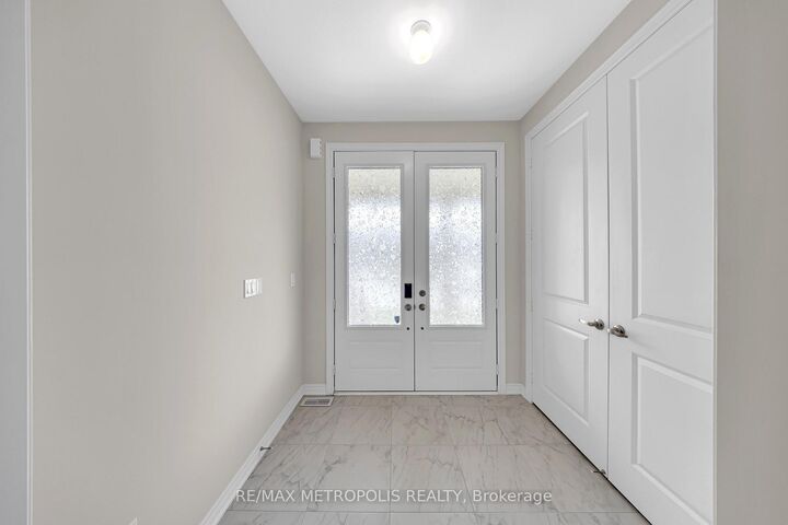 Property Photo: 64 Big Canoe Drive ON L0E 1R0