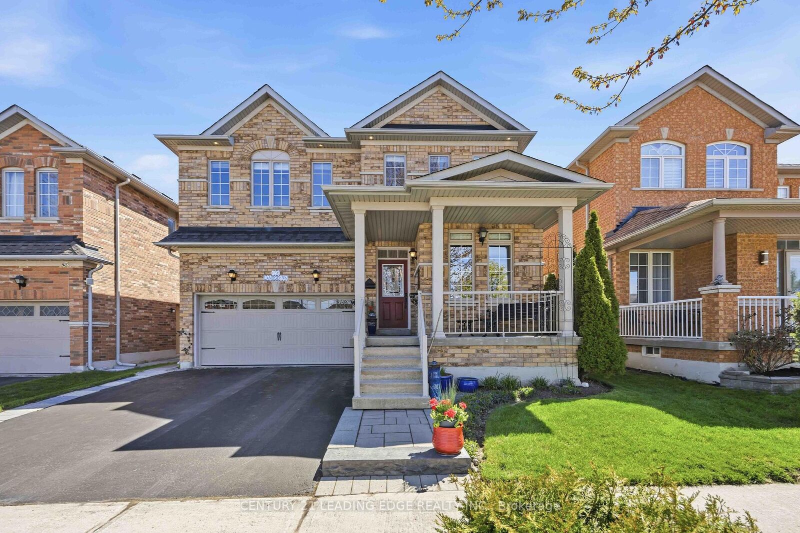 Photo de la propriété: 156 Landsdown Crescent ON L6E 1M5