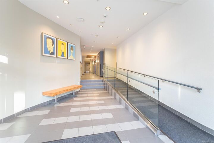 Property Photo:  834 Johnson St 706  BC V8W 1N3 