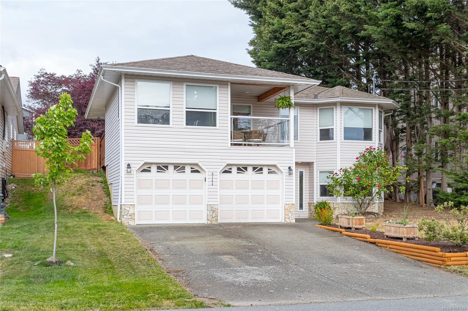 Property Photo:  8144 Arthur St  BC  