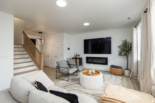 Property Photo:  1126 W Stonehaven Dr  UT 84054 