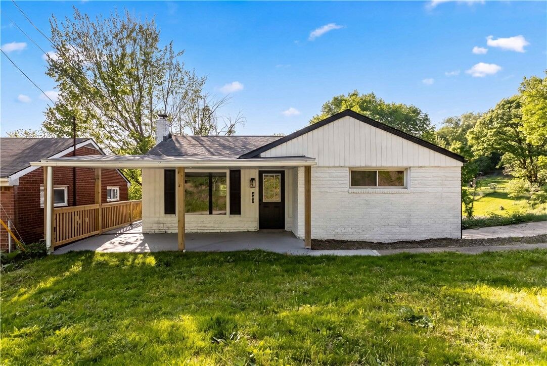 Property Photo:  609 Monaca Rd  PA 15001 
