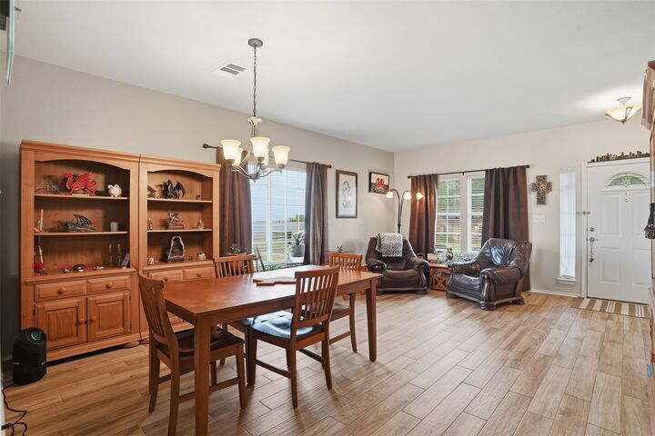 Property Photo: 109 Morningside Circle TX 78634