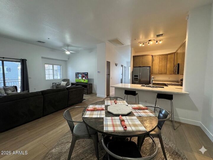 Property Photo:  2401 E Rio Salado Parkway Unit 1031  AZ 85288 