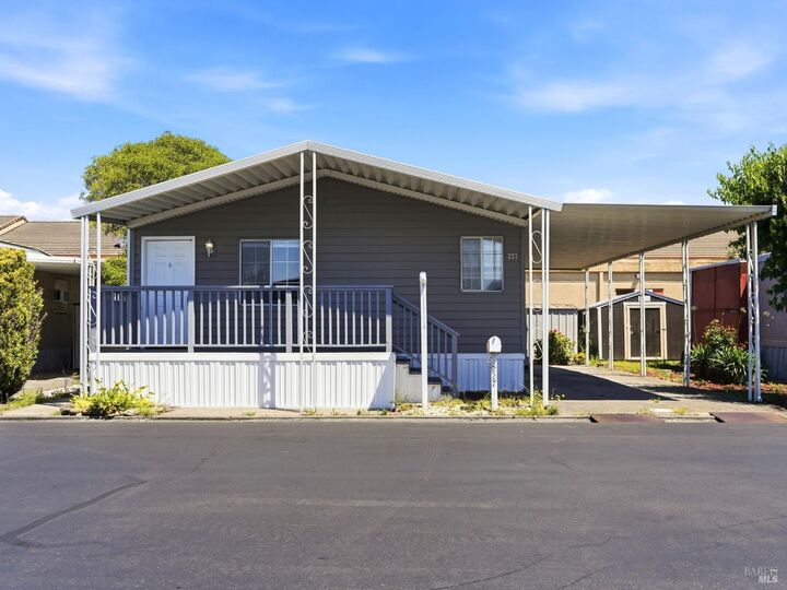 Property Photo:  227 Ricardo Avenue  CA 95407 