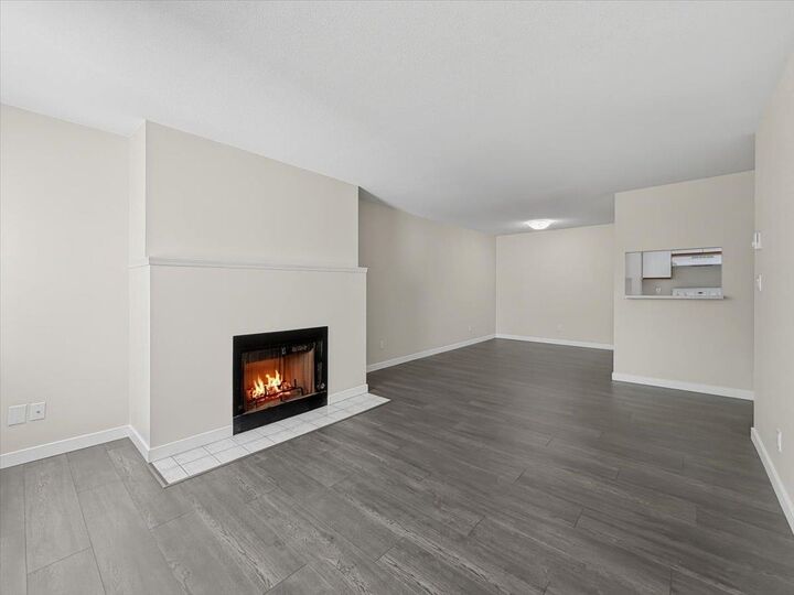 Property Photo: 7431 Blundell Road 204 BC V6Y 3G8