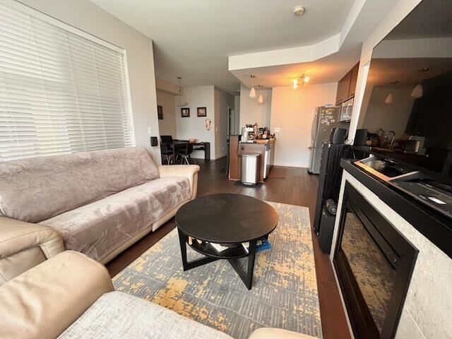 Property Photo: 2343 Atkins Avenue 301 BC V3C 1Y7
