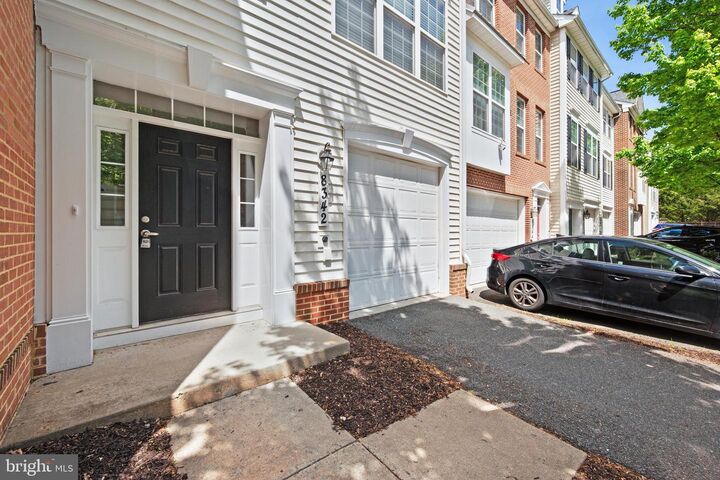 Property Photo: 8377 Broderick Circle MD 20877