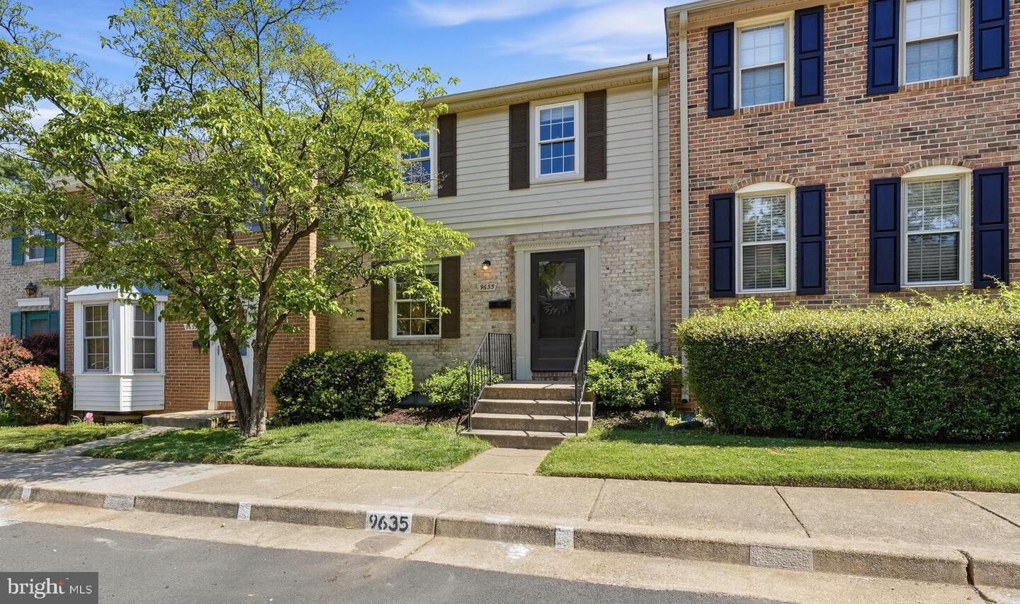 Property Photo: 9635 Lindenbrook Street VA 22031