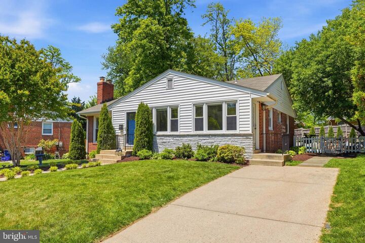 Property Photo: 5211 Flanders Avenue MD 20895